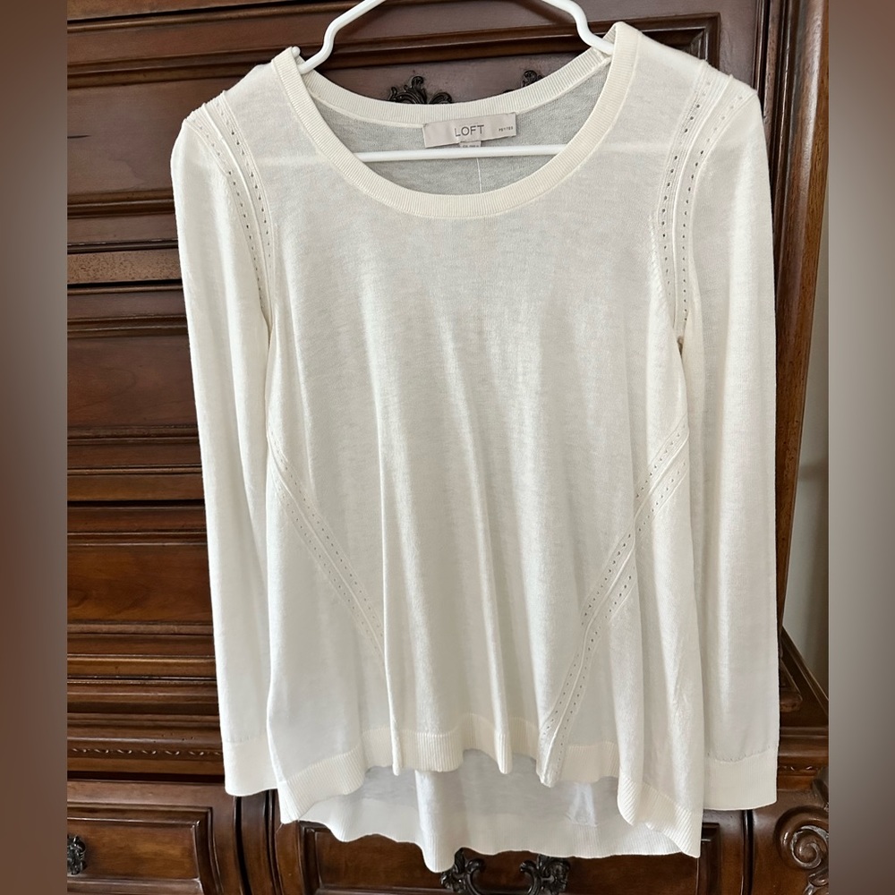 Loft Petites Light Weight Dressy Sweater Size SP NEW